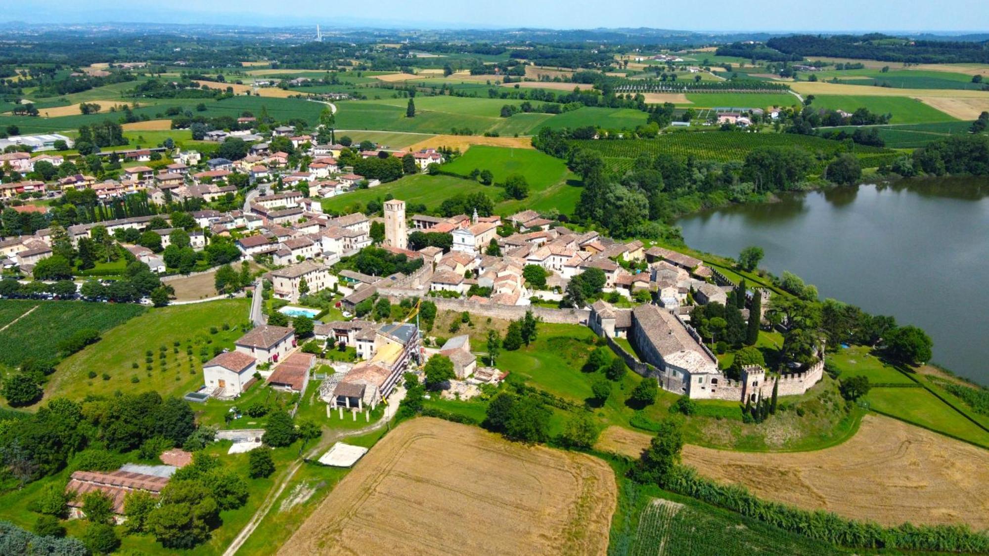 Castellaro  La Dimora Nel Castello 아파트 외부 사진